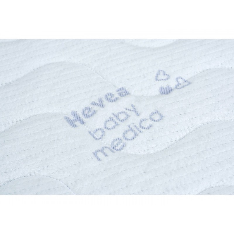 Materac Hevea Baby, zbliżenie pokrowca Medica